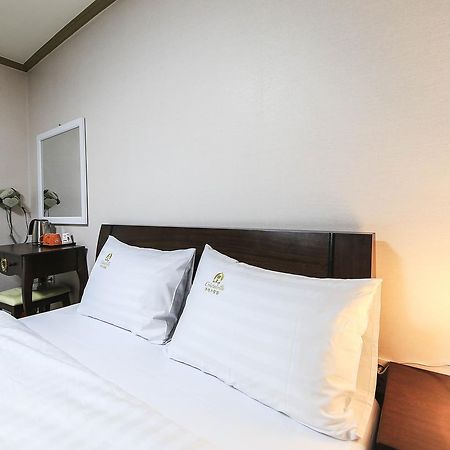 Crystal Residence Hotel Тэджон Экстерьер фото